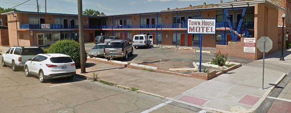 Guthrie Townhouse Motel المظهر الخارجي الصورة