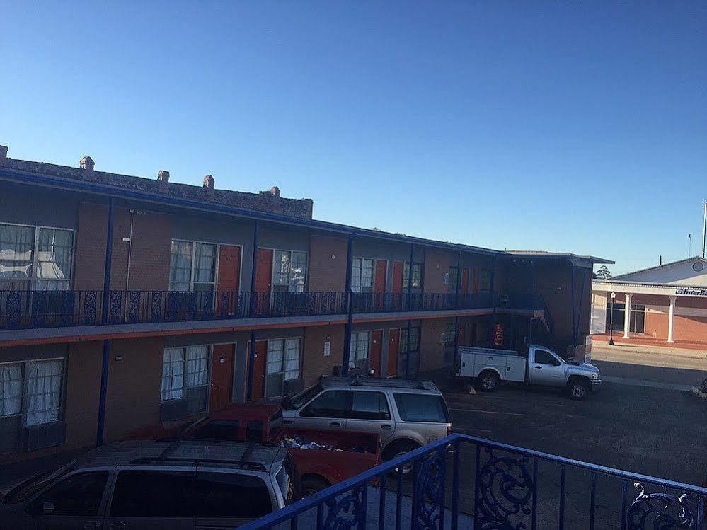 Guthrie Townhouse Motel المظهر الخارجي الصورة